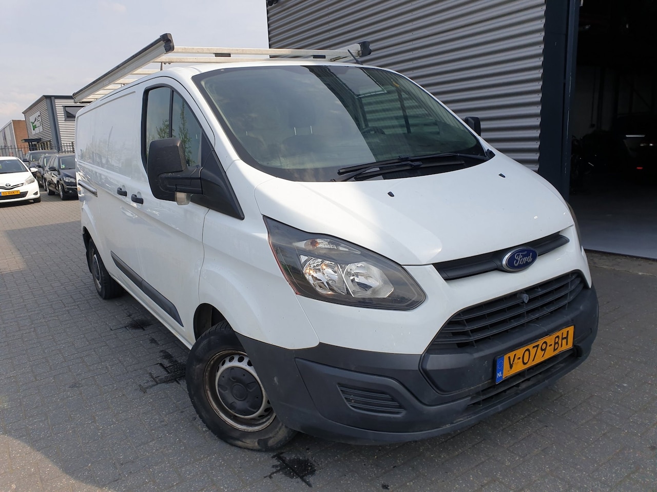 Ford Transit Custom - 290 2.2 TDCI L2H1 Economy Edition 290 2.2 TDCI L2H1 Economy Edition - AutoWereld.nl