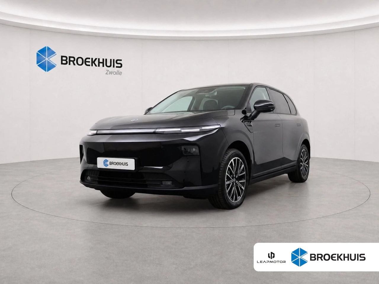 Leapmotor B10 - Design Hybrid EV 18.8 kWh | €1500,- korting !! | Achteruitrijcamera | Apple Carplay/Androi - AutoWereld.nl
