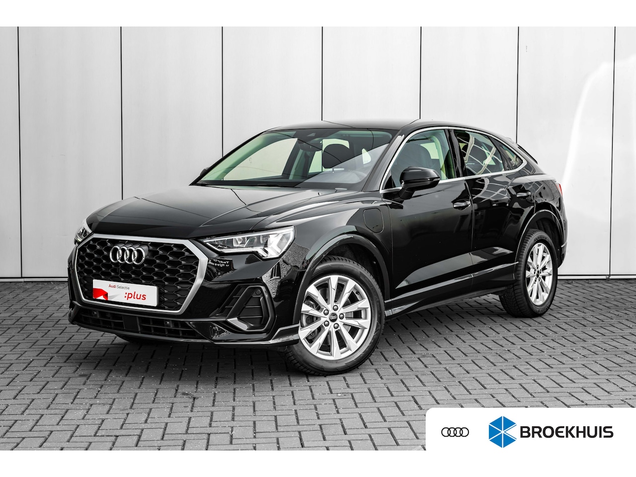 Audi Q3 Sportback - 45 TFSI e Advanced Edition 245 PK | Voorstoelen Verwarmd | Achteruitrijcamera | Ambiance V - AutoWereld.nl