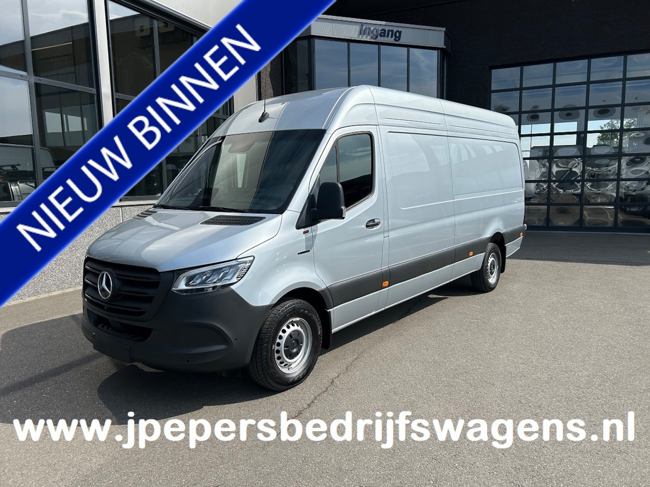 Mercedes-Benz eSprinter - 320 L3 Select 81kWh / Snel laden 115kw / Trekhaak / Distronic / MBUX / Smartphone-intergra - AutoWereld.nl