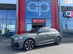 Audi A1 Sportback - 40 TFSI 3 x S Line Pro Line S | LED | Camera | Parksens |Carplay | Two Tone
