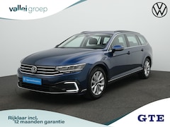 Volkswagen Passat Variant - 1.4 TSI 218 pk PHEV GTE | Trekhaak | Discover Pro | Achteruitrijcamera | Stoelverwarming |
