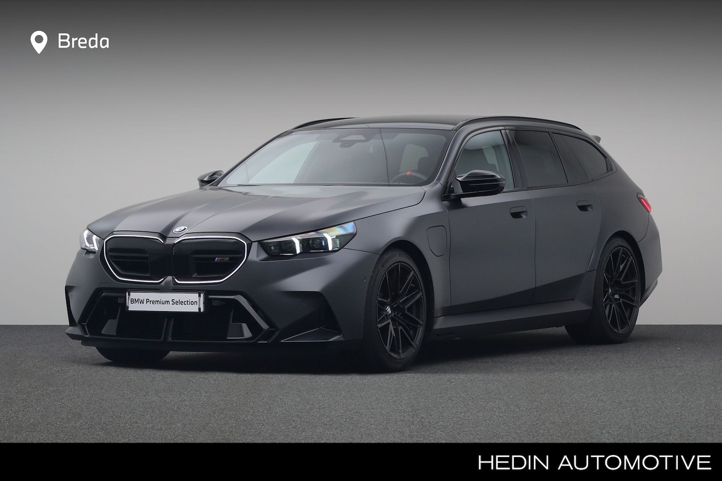 BMW 5-serie Touring - M5 | Ambiance verlichting | Iconic Glow exterieurpakket | Bowers & Wilkins Surround Sound - AutoWereld.nl