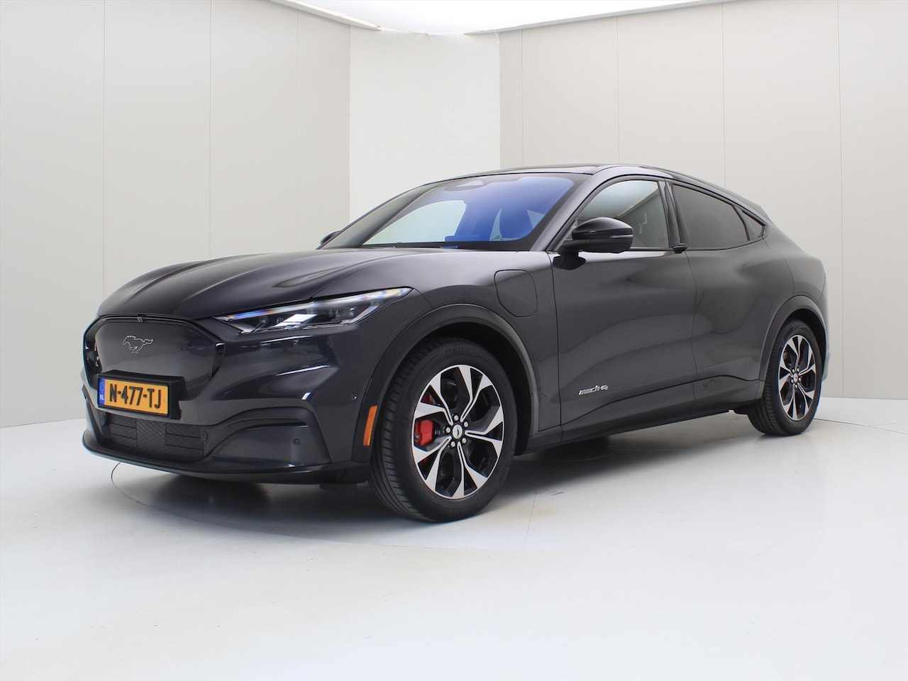 Ford Mustang Mach-E - 75kWh AWD 269pk 93% SoH [ PANO+19 INCH+STOEL/STUURWIELVERWARMING ] - AutoWereld.nl