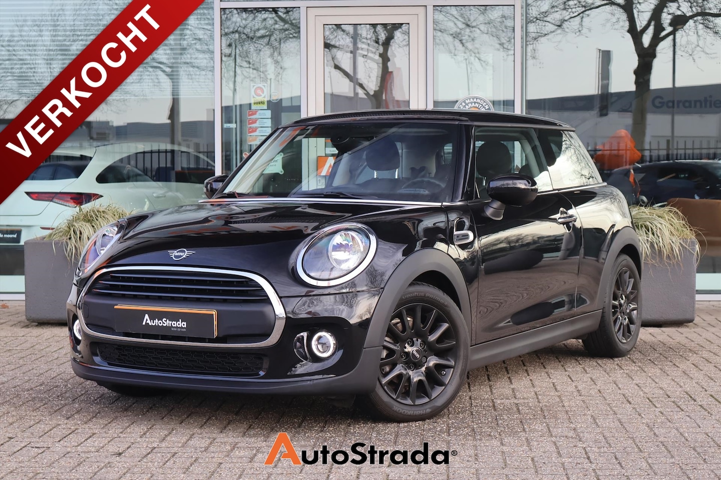 MINI One - Mini 3-Deurs (f56) 1.5 Salt 102pk | Cruise | Airco | DAB | Virtual | Navigatie | Carplay | - AutoWereld.nl