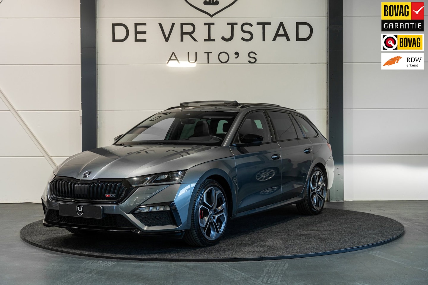 Skoda Octavia Combi - 2.0 TDI VRS NIEUWSTAAT VOL! - AutoWereld.nl