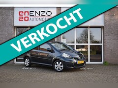 Toyota Aygo - 1.0-12V Aspiration Green Navigator 1e eigenaar Airco Elekt pakket 5 deurs lichtmetaal