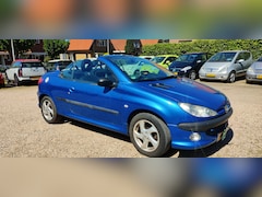 Peugeot 206 CC - 1.6-16V Meeneemprijs. Cabriolet. Radio via stuur te bedienen.