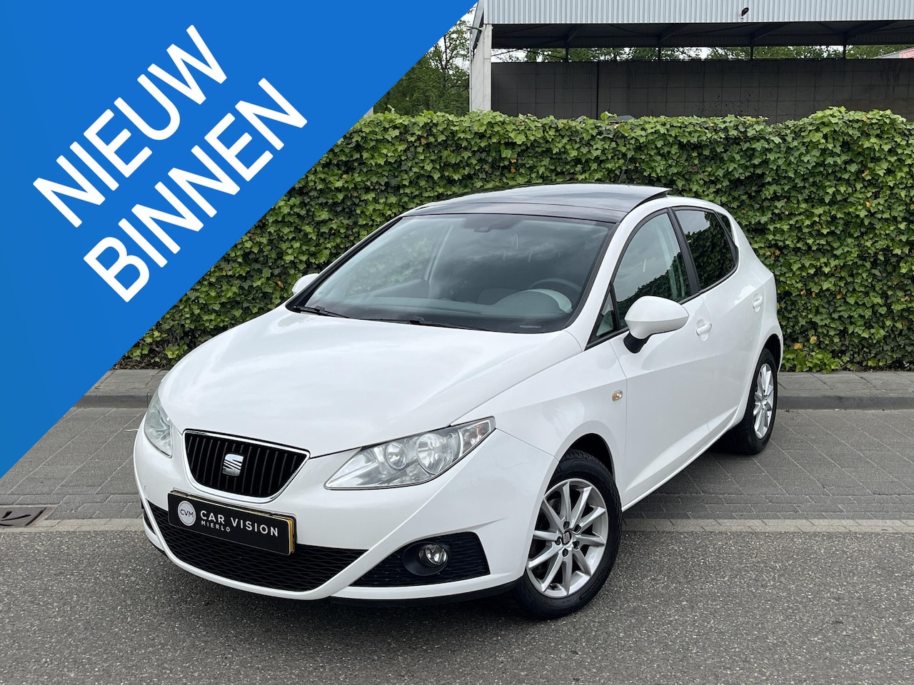SEAT Ibiza - 1.4 Style 94 DKM ! * Pano * Carplay * Garantie * Nap * - AutoWereld.nl