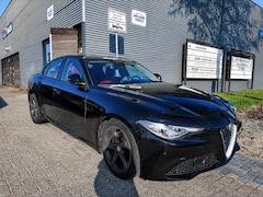 Alfa Romeo Giulia - 2.2 Super Automaat Leer 18 inch