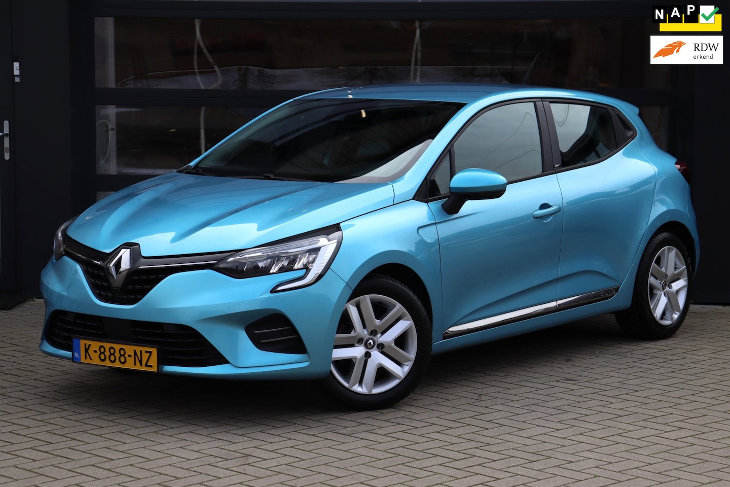 Renault Clio - 1.6 E-Tech Hybrid 140 Zen | Eerste Eigenaar | NAP | BTW Auto | Cruise | Navi | Clima | Sen - AutoWereld.nl
