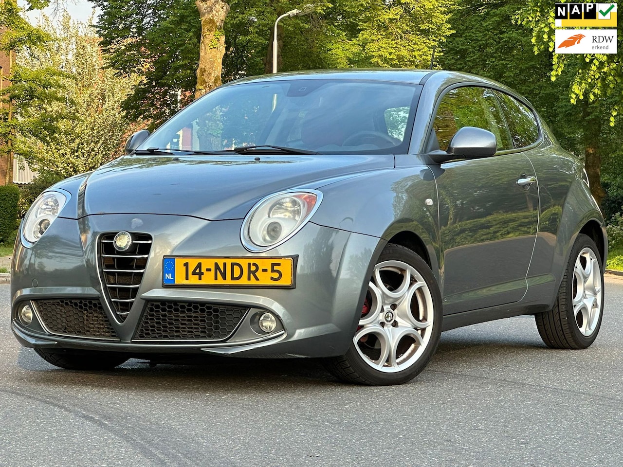 Alfa Romeo MiTo - 1.4 T Centenario|LEDER|NAVIGATIE|CAMERA|AIRCO|CRUISE - AutoWereld.nl