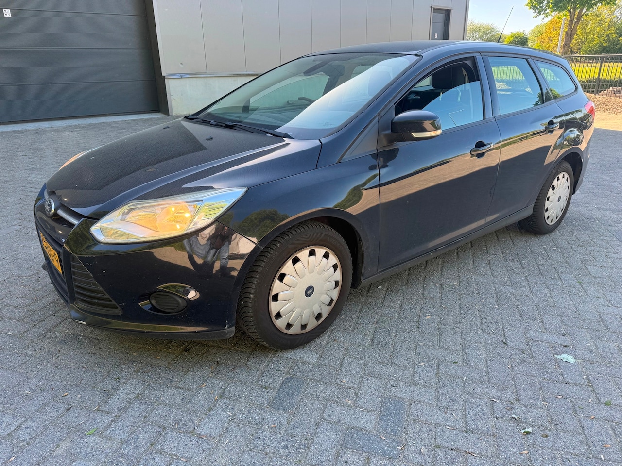 Ford Focus Wagon - 1.6 TDCI ECOnetic Lease Trend 1.6 TDCI ECOnetic Lease Trend - AutoWereld.nl