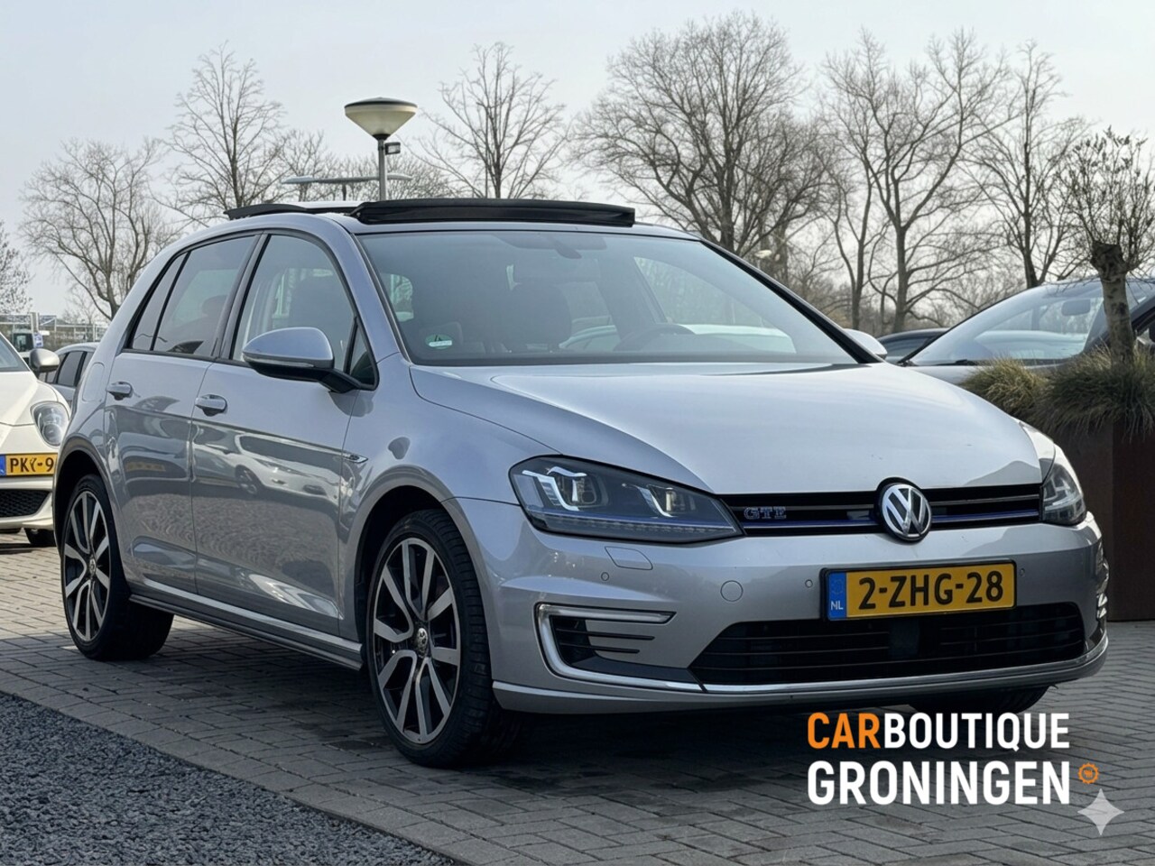 Volkswagen Golf - 1.4 TSI GTE | PANO | ACC | TREKHAAK | ORI NL - AutoWereld.nl