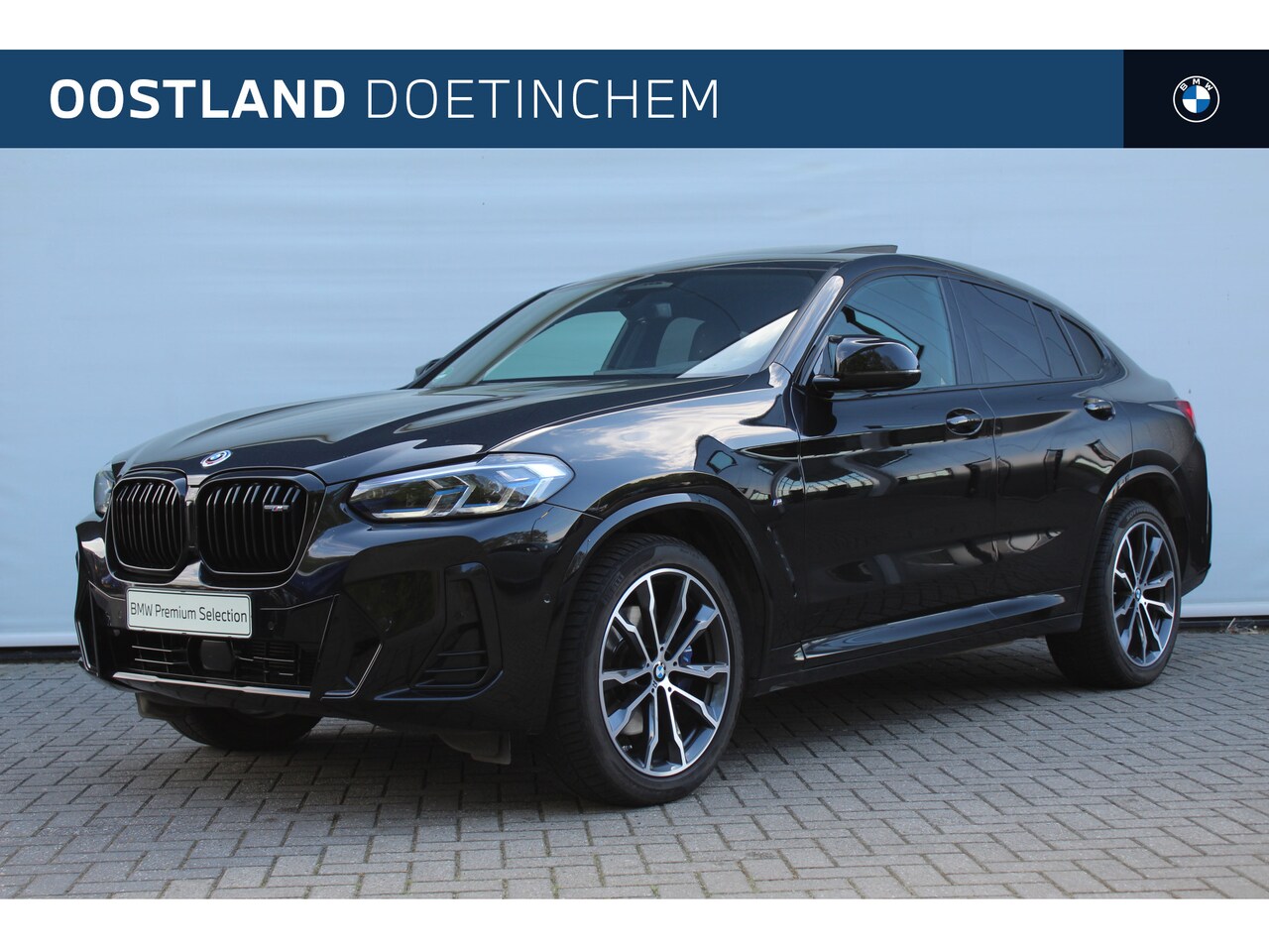 BMW X4 - M40i High Executive Automaat / Trekhaak / Panoramadak / Sportstoelen / Comfort Access / La - AutoWereld.nl