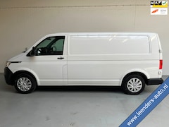 Volkswagen Transporter - Automaat DSG Servicewagen 2.0 TDI 150pk L2H1 3Persoons Sortimo Inrichting, Airco, Navigati