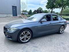 BMW 3-serie - 328i High Executive haedUp Leer navi