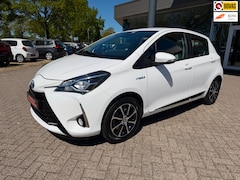 Toyota Yaris - 1.5 Hybrid Team D, Navi, Camera, Automaat, etc