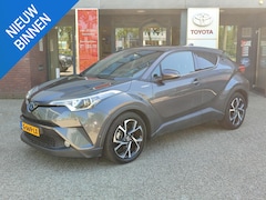 Toyota C-HR - 1.8 Hybrid STYLE TREKHAAK STOEL/STUURVERW KEYLESS BLIND SPOT 18'' LM-VELGEN NAVI CAMERA PA