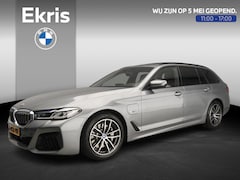 BMW 5-serie Touring - 530e | M-Sportpakket | Laserlicht | Leder | HUD | Active cruise | Trekhaak | Schuifdak | K