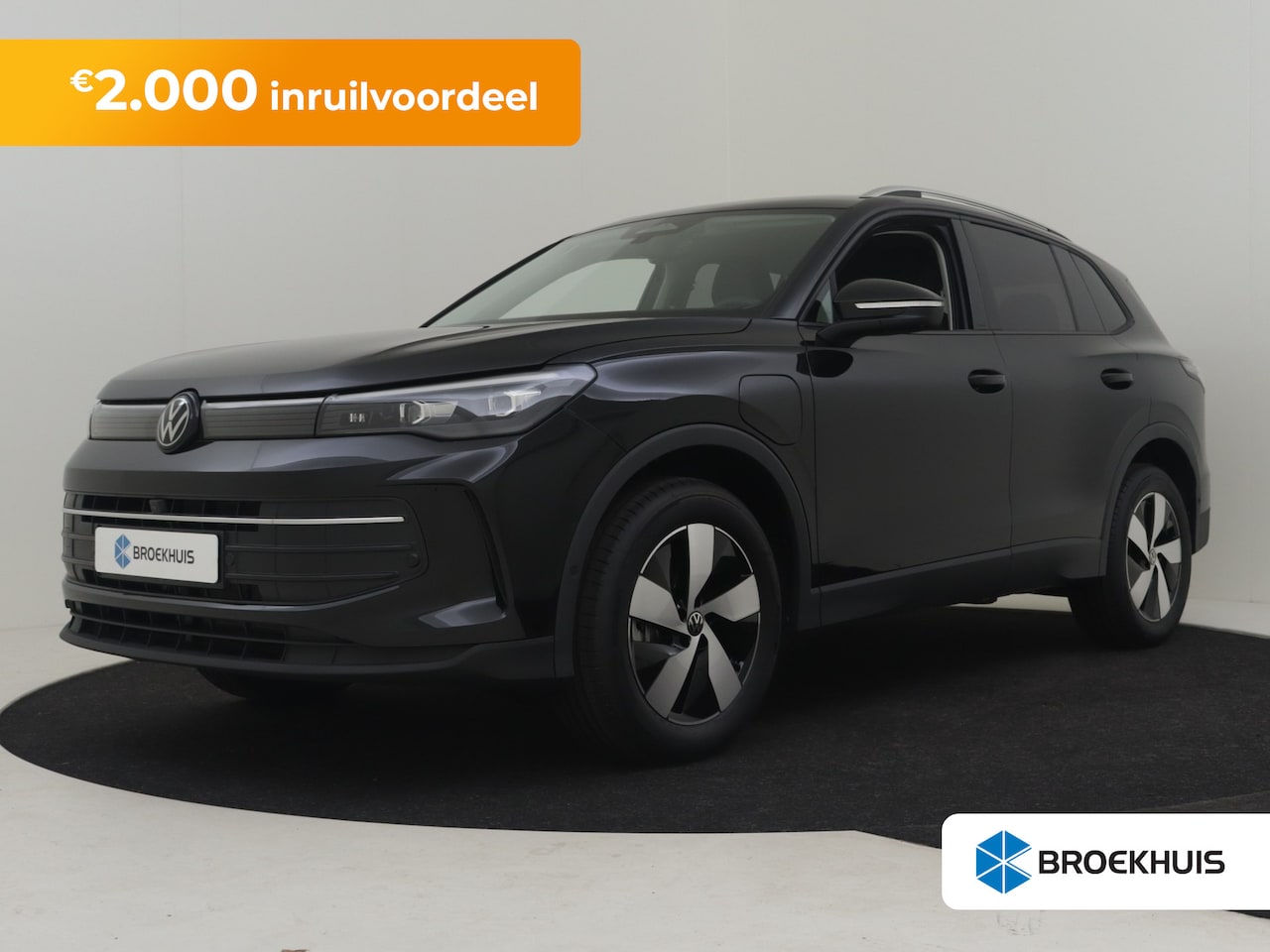 Volkswagen Tiguan - Life Edition - eHybrid Inclusief €2000,- inruilvoordeel | Trekhaak | 'App-Connect' draadlo - AutoWereld.nl