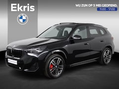 BMW X1 - sDrive20i M Sportpakket Pro | Trekhaak | Panoramadak | Driving Assistant Plus | Harman-Kar