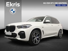 BMW X5 - xDrive45e Executive M-Sportpakket | Glazen Panoramadak | Leder | Stoelverwarming voor én a