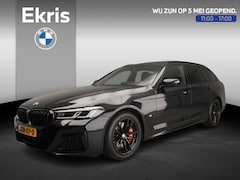 BMW 5-serie Touring - 540i xDrive | M-Sportpakket | LED | Navigatie | Schuifdak | Sportstoelen | Stoelverwarming