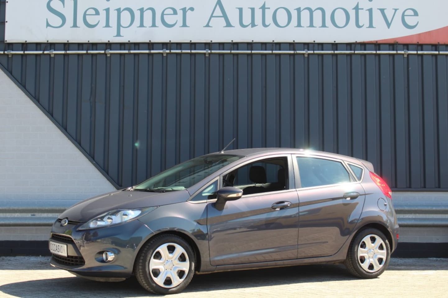 Ford Fiesta - 1.25 Champions Edition / AIRCO / 5 DEURS - AutoWereld.nl