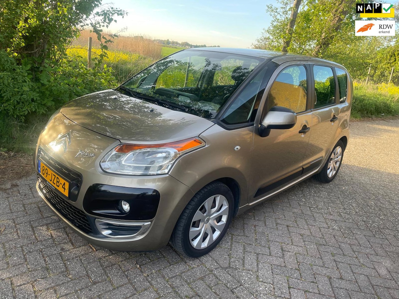 Citroën C3 Picasso - 1.4 VTi Aura Eerste eigenaar - AutoWereld.nl