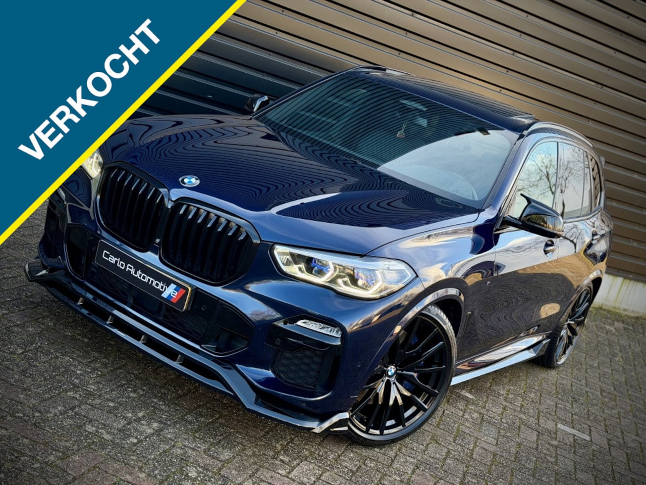 BMW X5 - xDrive40i M-PERF. LASER|PANO|B&W|HUD|360|4WL STURING - AutoWereld.nl