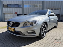 Volvo V60 - 1.5 T3 Nordic+ Sport | R-Design | Half Leder | Cruise Control |