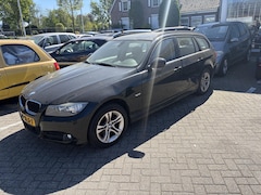 BMW 3-serie Touring - 318i Corporate Lease Luxury Line Motor stuk