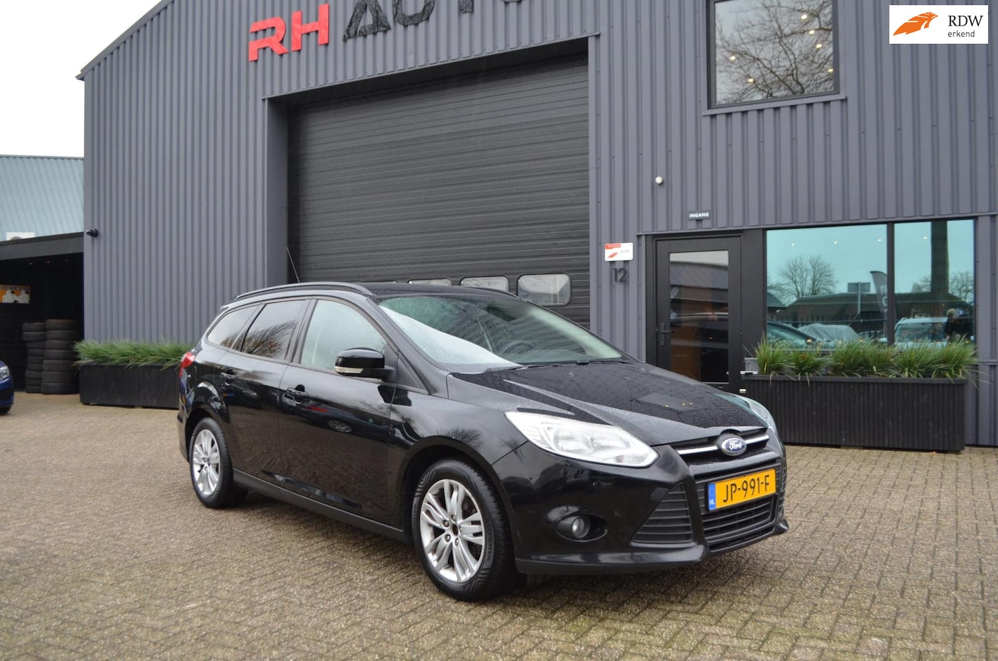 Ford Focus Wagon - 1.0 EcoBoost Edition Plus | Nieuwe riem | Trekhaak - AutoWereld.nl