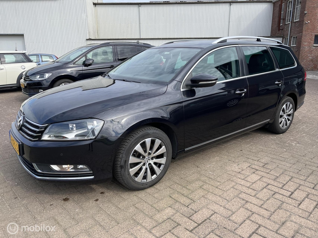 Volkswagen Passat Variant - 1.6 TDI Comfort Executive Line - AutoWereld.nl