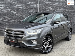 Ford Kuga - 1.5 EcoBoost ST Line 1e Eig|Camera|Pano|ACC|1800kg Trekgewicht|Winter-Pack|Dealer Onderhou