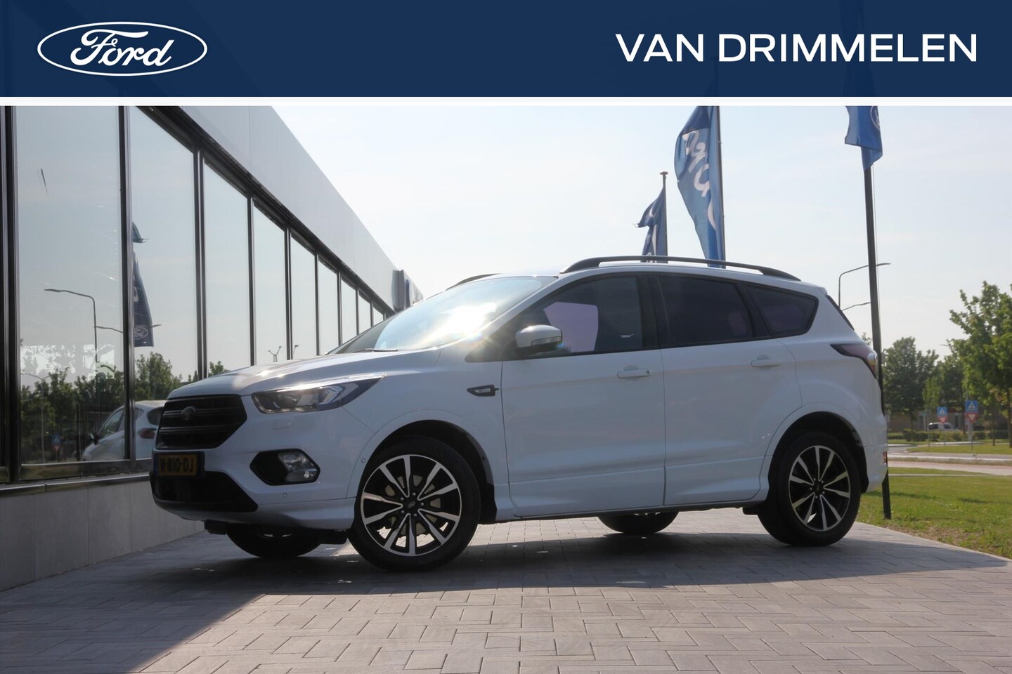 Ford Kuga - 1.5 EcoBoost 150PK 2WD ST Line 'Frozen White' | Winter Pack | Rijklaar! - AutoWereld.nl