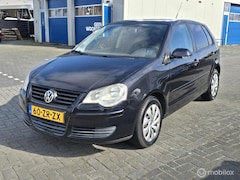 Volkswagen Polo - 1.2-12V Comfortline apk 02-2027 airco cruise