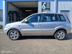 Ford Fusion - 1.4-16V-NIEUWE APK