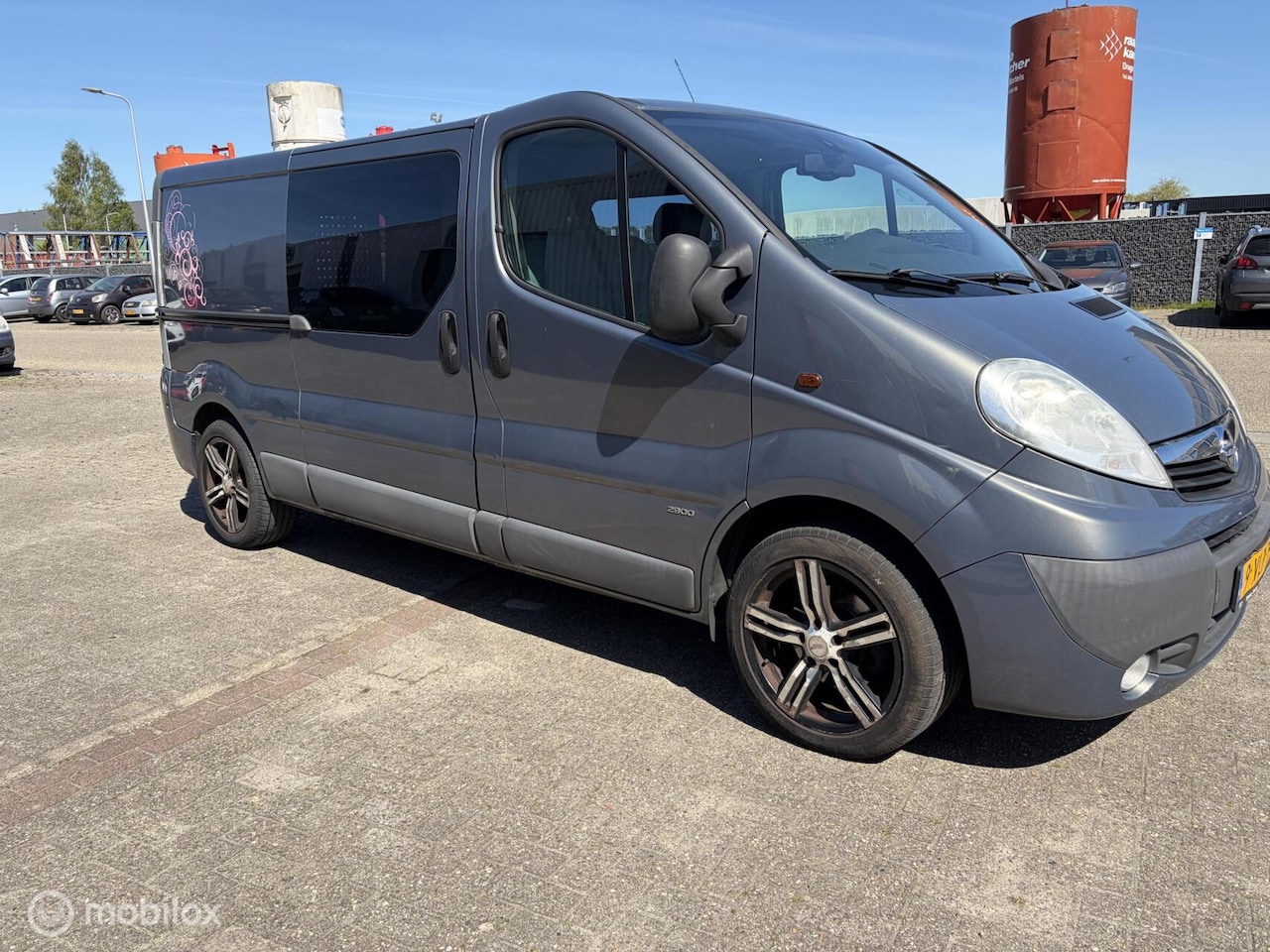 Opel Vivaro - bestel 2.0 CDTI L2H1 ROLSTOEL VERVOER !! - AutoWereld.nl