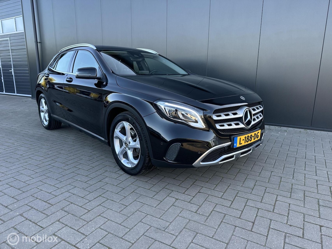 Mercedes-Benz GLA-Klasse - 180 Premium Plus 180 Premium Plus - AutoWereld.nl