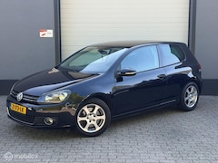 Volkswagen Golf - 1.4 TSI Comfortline / automaat / stoelverw