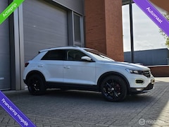 Volkswagen T-Roc - 1.5 TSI DSG Automaat Sport Pano