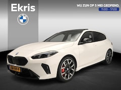 BMW 1-serie - 5-deurs 120 | M-Sportpakket | LED | HUD | Active cruise | Schuifdak | Trekhaak | DAB | Har