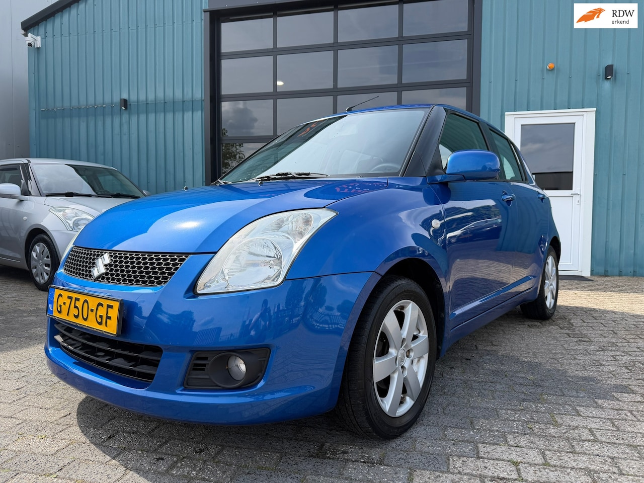 Suzuki Swift - 1.3 Comfort Airco APK - AutoWereld.nl