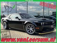 Dodge Challenger - SRT Hellcat Redeye Black Ghost 1 van 300