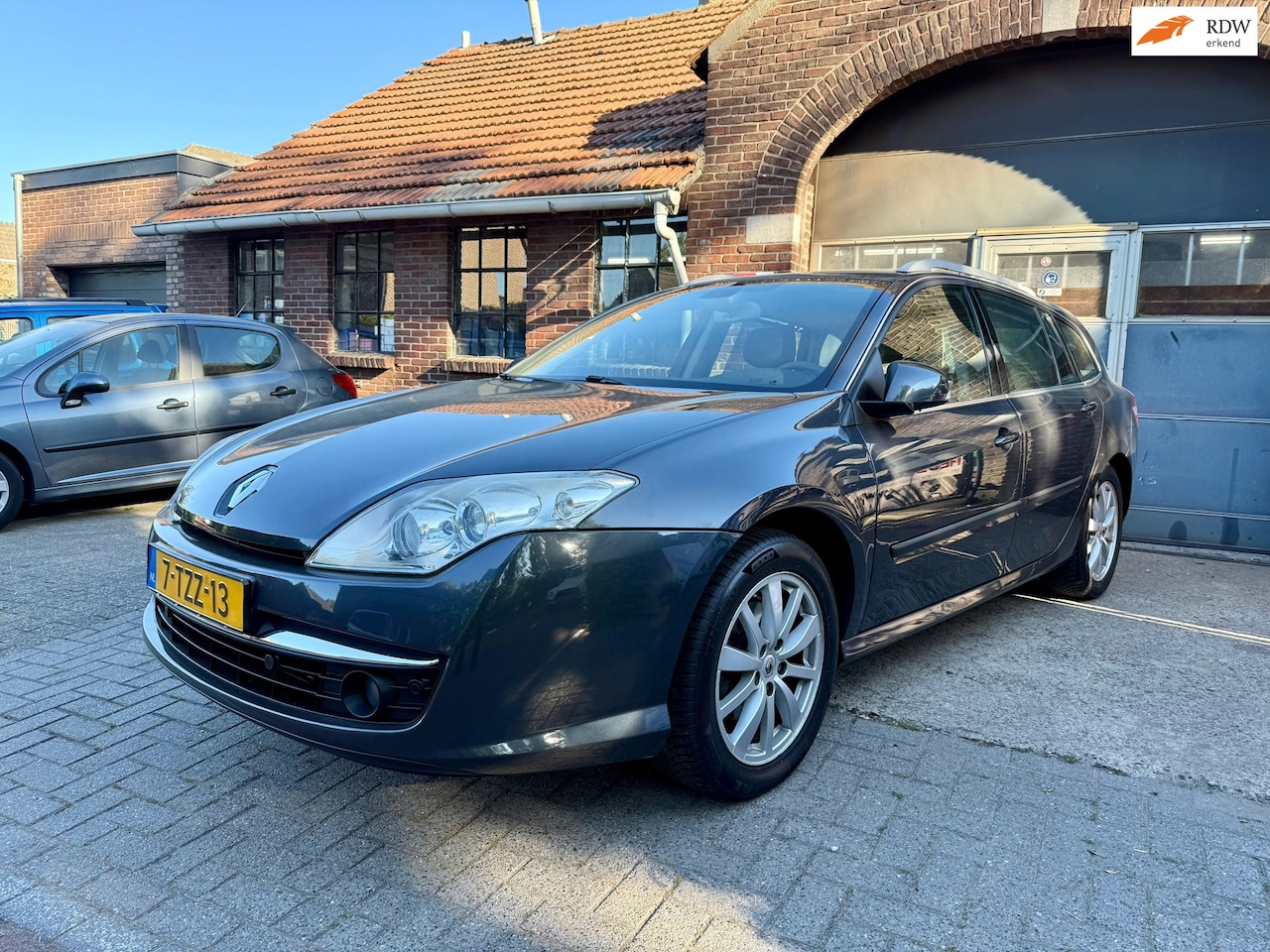 Renault Laguna Estate - 2.0 16V Dynamique I AIRCO I CRUISE I NAVI I - AutoWereld.nl