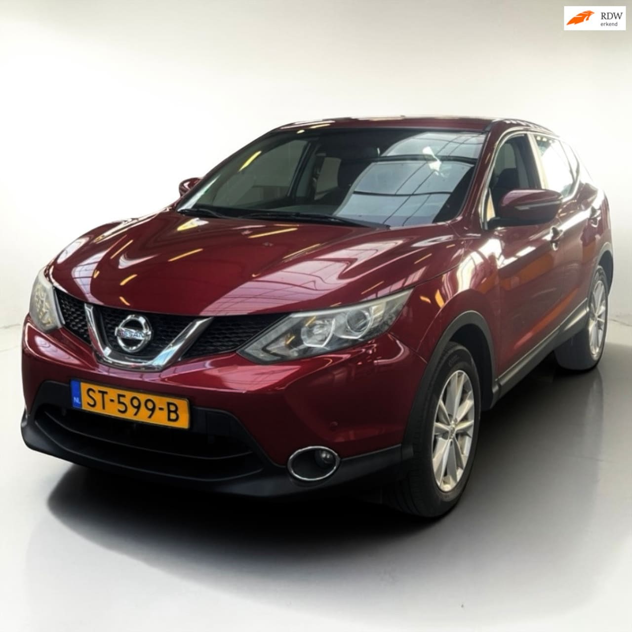 Nissan Qashqai - 1.2 Acenta nieuwe APK TREKHAAK NAVI - AutoWereld.nl