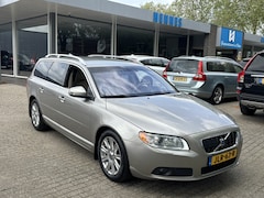 Volvo V70 - 2.5T 200pk Summum + NIEUW LPG Systeem Bluetooth BTW voordeel €1150,