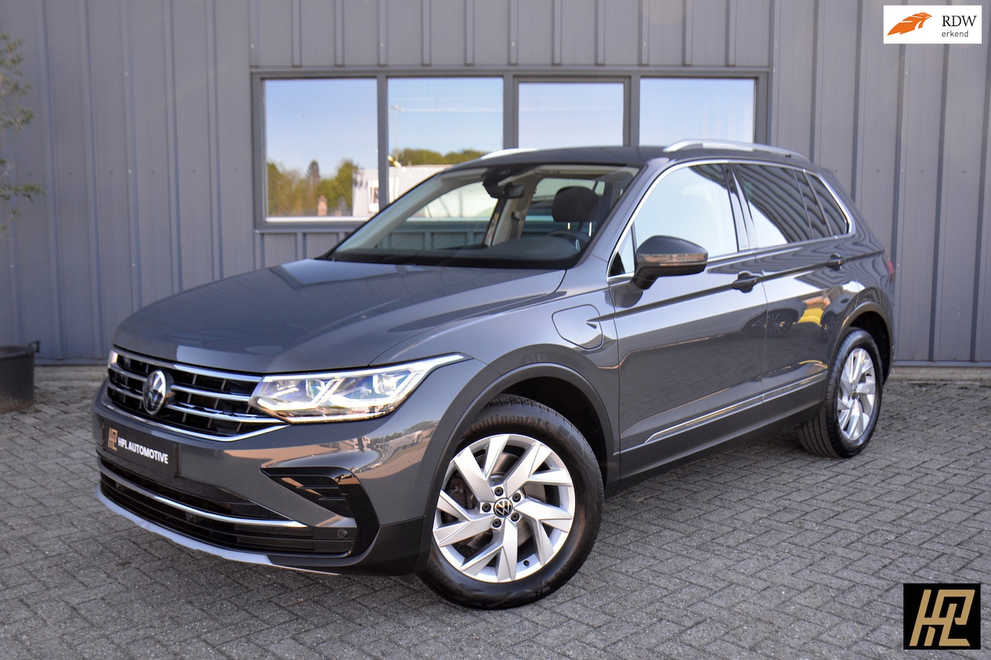 Volkswagen Tiguan - 1.4 TSI eHybrid Elegance * Virtual * ACC * Zw.Trekhaak * Carplay/Android * Alcantara * Stu - AutoWereld.nl